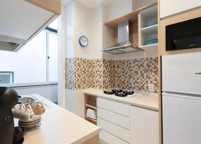 Bright 1 Bedroom In The Heart Of Sunny *