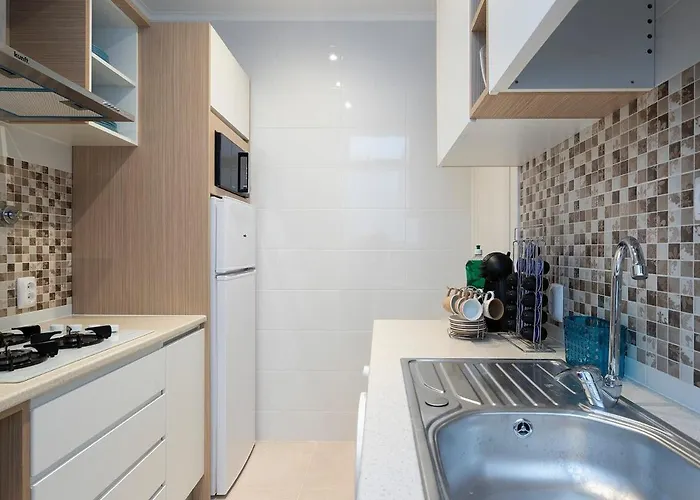 Bright 1 Bedroom In The Heart Of Sunny