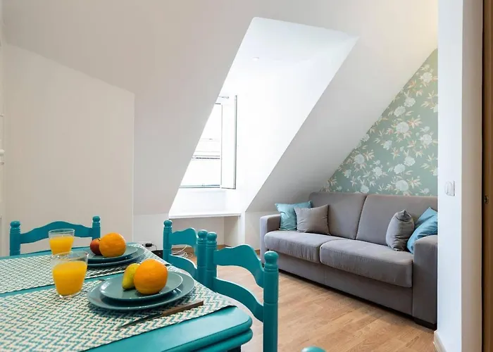 Bright 1 Bedroom In The Heart Of Sunny